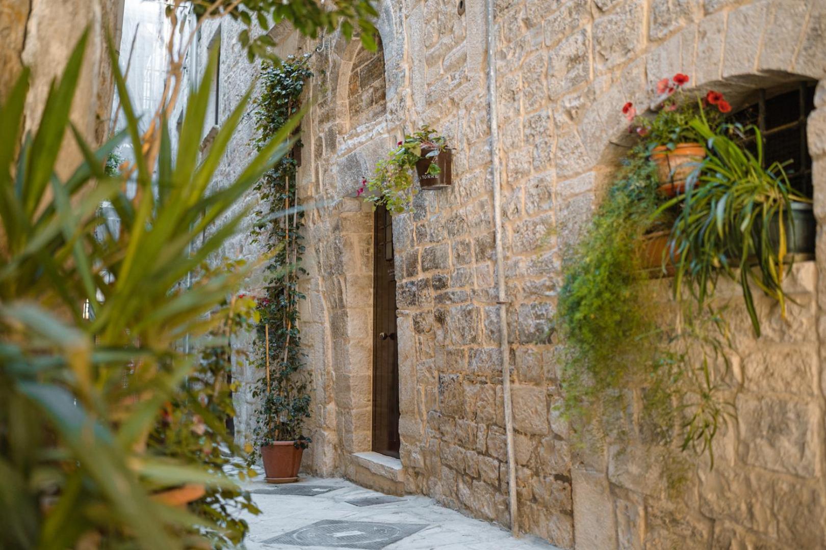 La Piccola Torre Hotel Bisceglie Eksteriør billede